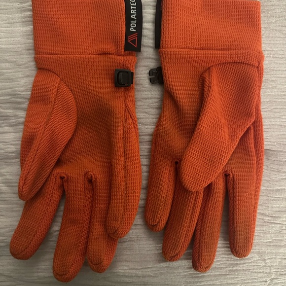 Women’s Small The North Face Orange Polartec Gloves - Picture 2 of 3